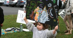 family-friendly ceasefire protest